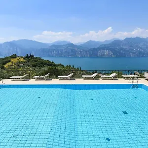 https://garden-residence-malcesine-lake-view.hotelinveneto.com