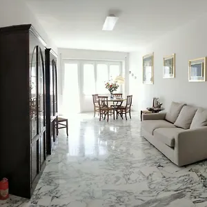 La Casetta Di Nonna Anna - 120 Mq Bright In Downtown Apartment